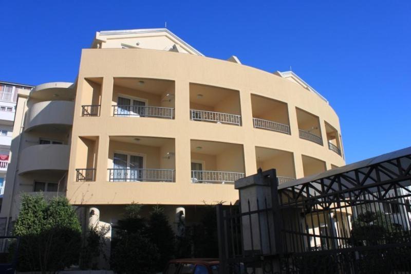 Apartmani Mirenza Budva Dış mekan fotoğraf