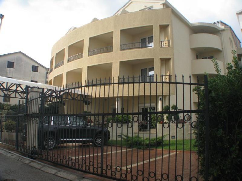 Apartmani Mirenza Budva Dış mekan fotoğraf